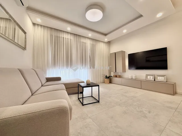 Eladó lakás Pécs 52 nm