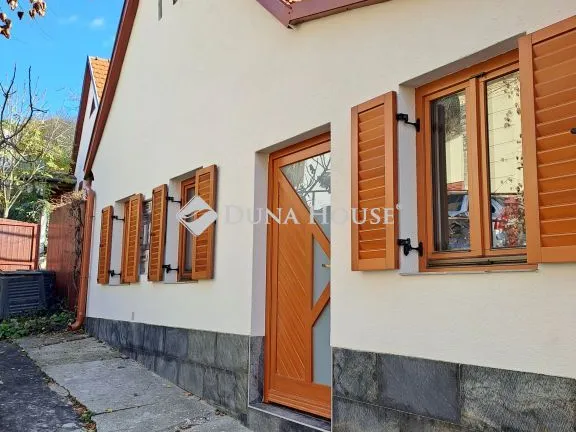 Eladó lakás Pécs 37 nm