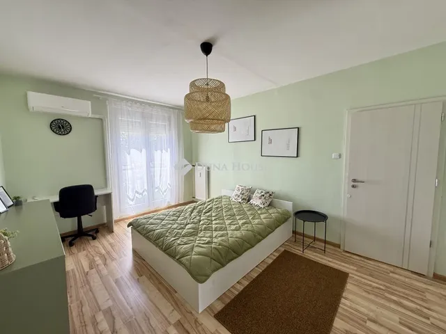 Kiadó lakás Pécs, Ajtósi Dürer utca 34 nm
