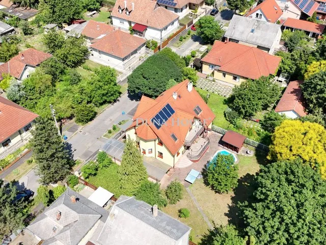 Eladó ház Miskolc, Nyár utca 220 nm