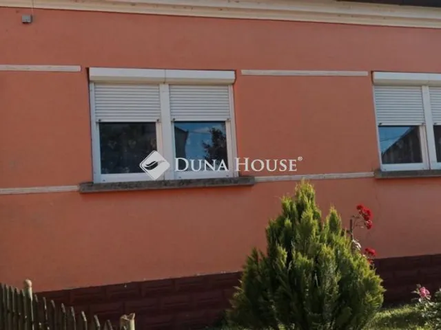 Eladó ház Nagykanizsa, Pápai utca 100 nm