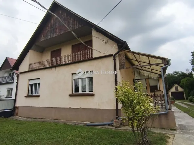Eladó lakás Harkány, Vasút utca 108 nm