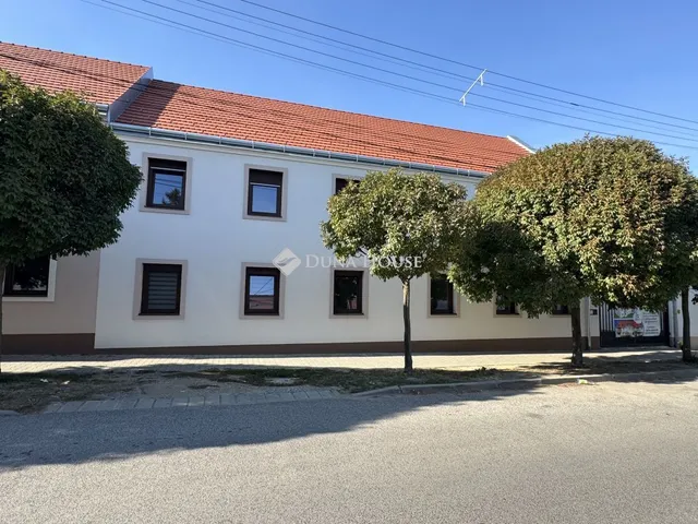 Eladó lakás Pécsvárad 76 nm