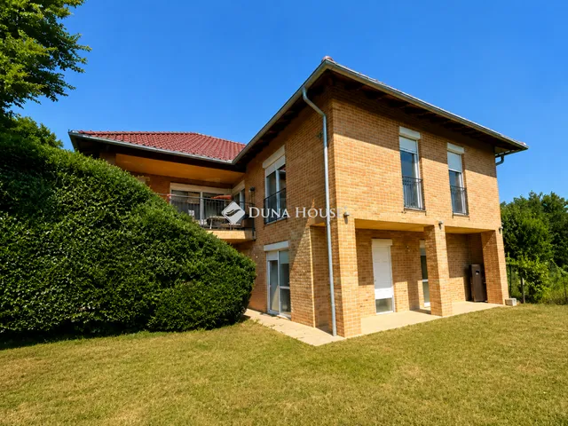 Eladó ház Pécs 188 nm
