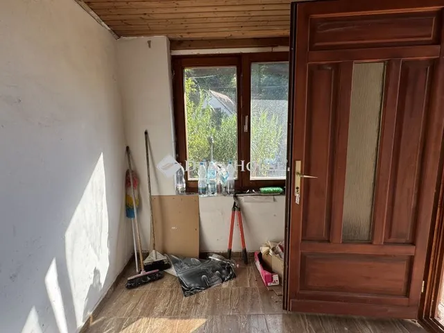 Eladó ház Cserkút 35 nm