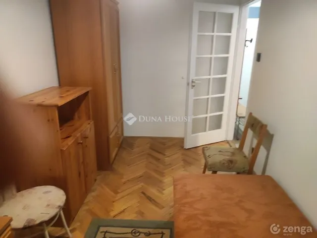 Kiadó lakás Pécs, Mária utca 44 nm