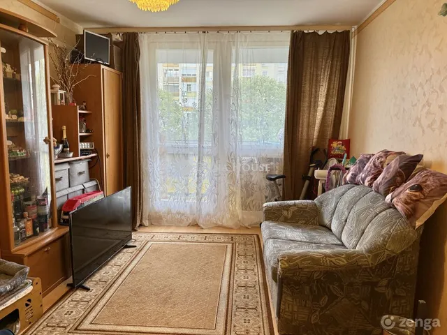Eladó lakás Pécs, Szabó Ervin tér 63 nm