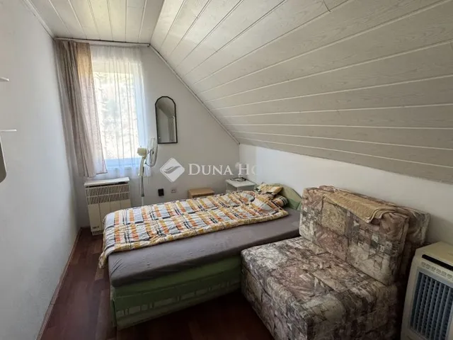 Eladó kereskedelmi és ipari ingatlan Orfű 330 nm