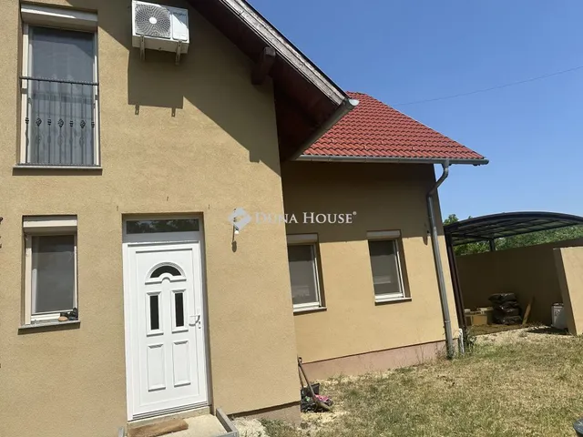 Eladó ház Tordas 80 nm