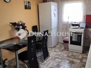 Eladó ház Budapest XI. kerület, Repülő utca 61 nm