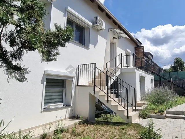 Eladó lakás Budakeszi 68 nm