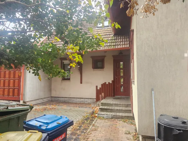 Eladó ház Budapest XVIII. kerület 179 nm