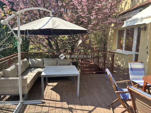 Eladó ház Törökbálint 295 nm