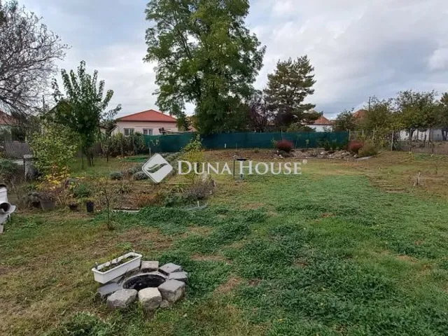 Kiadó ház Kerepes, Rét utca 95 nm