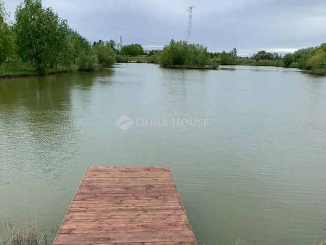 Eladó telek Tápiószele, Szolnoki út 38634 nm