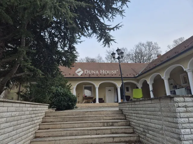 Eladó ház Törökbálint 353 nm