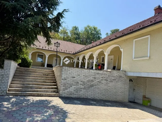Eladó ház Törökbálint 353 nm