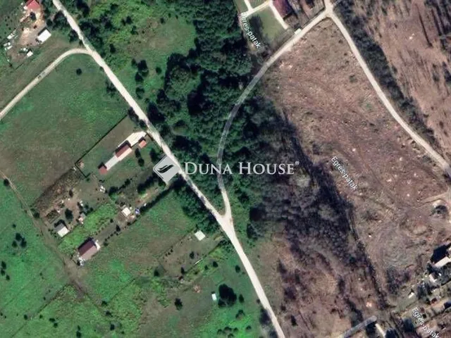 Eladó telek Domony 13626 nm