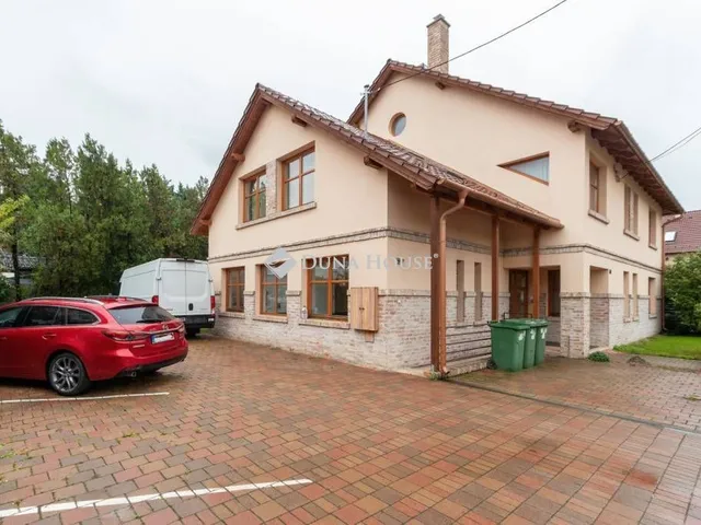 Kiadó kereskedelmi és ipari ingatlan Budakalász 44 nm