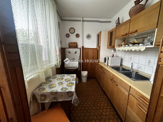 Eladó lakás Siófok 87 nm