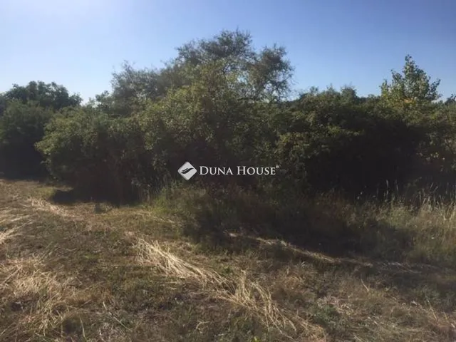 Eladó telek Sukoró 909 nm
