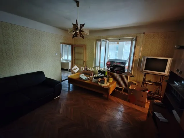 Eladó ház Csákvár 90 nm