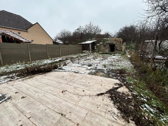 Eladó telek Bodajk, Rigós utca 735 nm