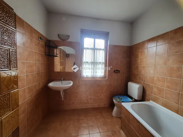 Eladó ház Pétfürdő 76 nm
