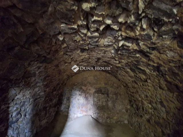 Eladó mezőgazdasági ingatlan Zámoly 30 nm