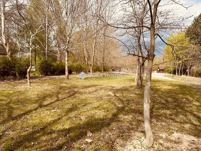 Eladó telek Gárdony 4751 nm