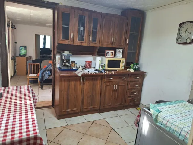 Eladó ház Neszmély 40 nm