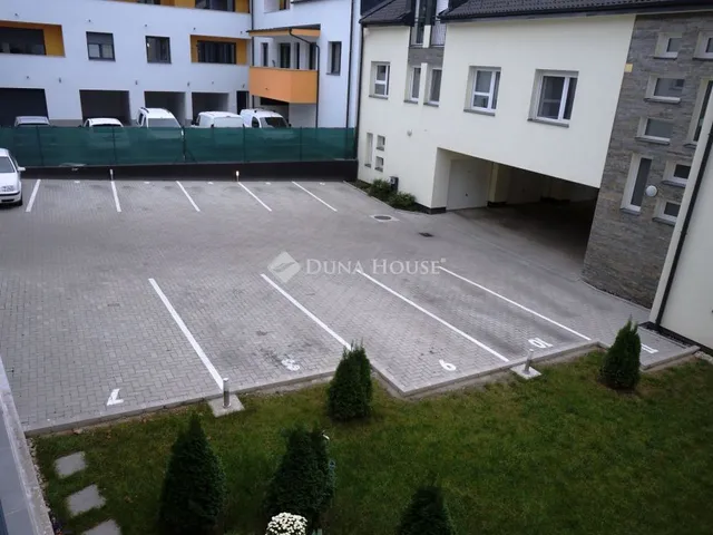 Kiadó lakás Székesfehérvár 97 nm