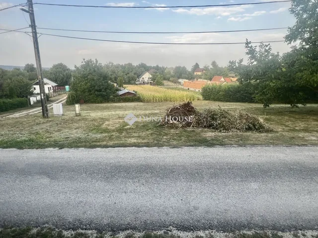 Eladó telek Fehérvárcsurgó, Kertekalja üdülőtelep 920 nm