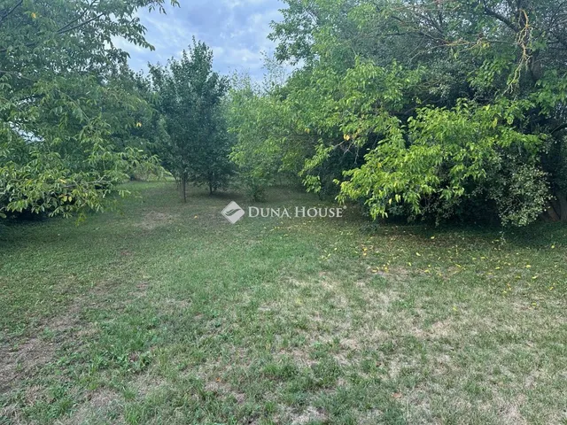 Eladó telek Bodajk 2063 nm