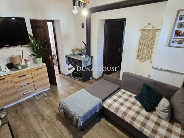 Eladó ház Pusztaszabolcs 39 nm