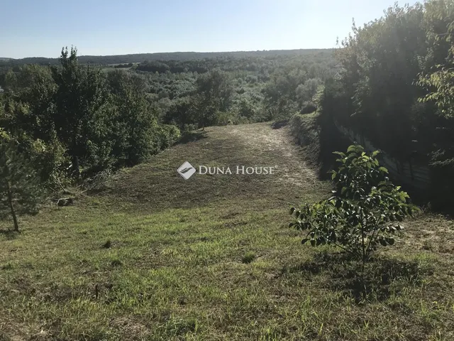 Eladó telek Fehérvárcsurgó 1414 nm
