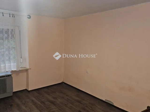 Eladó ház Lajoskomárom 68 nm