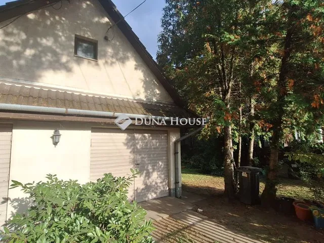 Eladó ház Rácalmás 140 nm