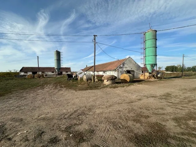 Eladó mezőgazdasági ingatlan Mezőkomárom, Külterület 30273 nm