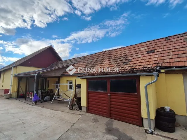 Eladó ház Tengelic 140 nm