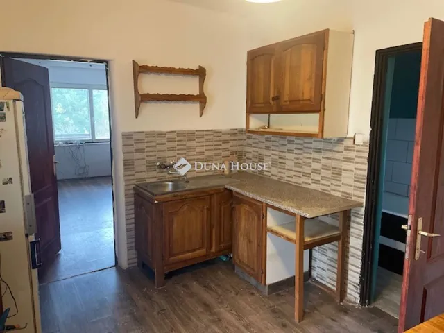 Eladó ház Borzavár 42 nm