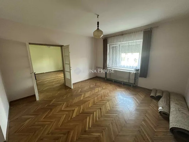 Eladó ház Adony, Zrínyi Miklós utca 126 nm