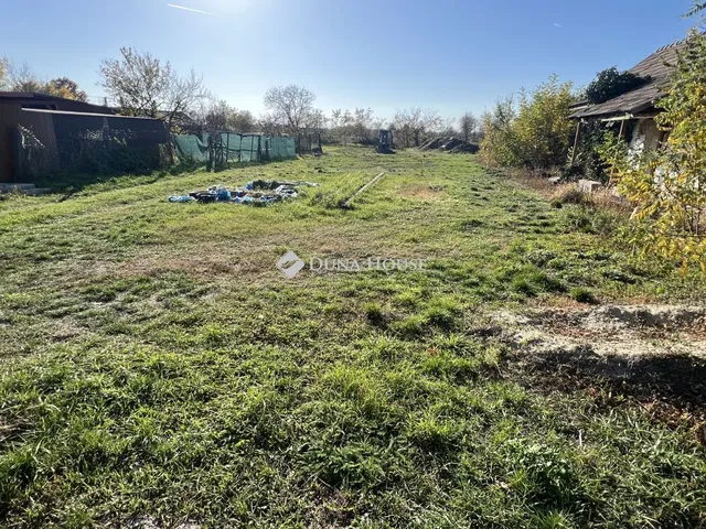 Eladó telek Sárbogárd 965 nm