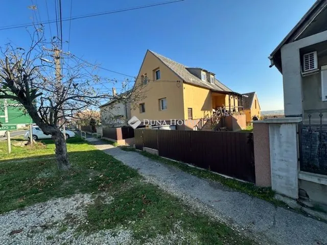 Eladó ház Csákvár 130 nm