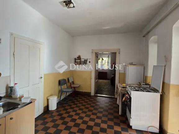 Eladó ház Várpalota 107 nm