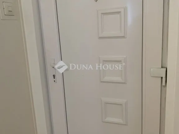 Eladó lakás Székesfehérvár 57 nm