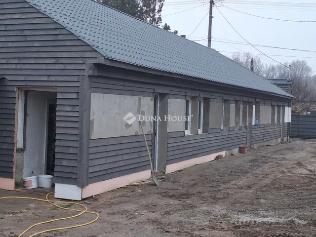 Eladó lakás Neszmély 36 nm