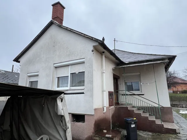 Eladó ház Bakonycsernye 76 nm