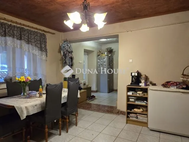 Eladó ház Sárbogárd, Nyíl utca 88 nm