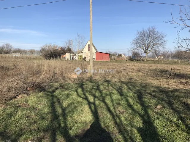 Eladó telek Kőszárhegy, Kossuth utca 2493 nm